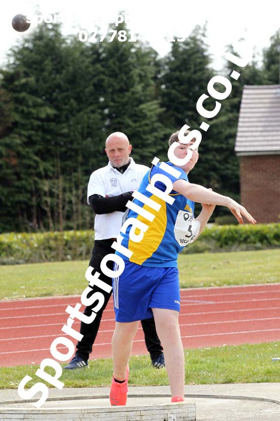Shot putt, 2021 NECAA Open Graded Meeting, Morpeth. Photo: David T. Hewitson/Sports for All Pics